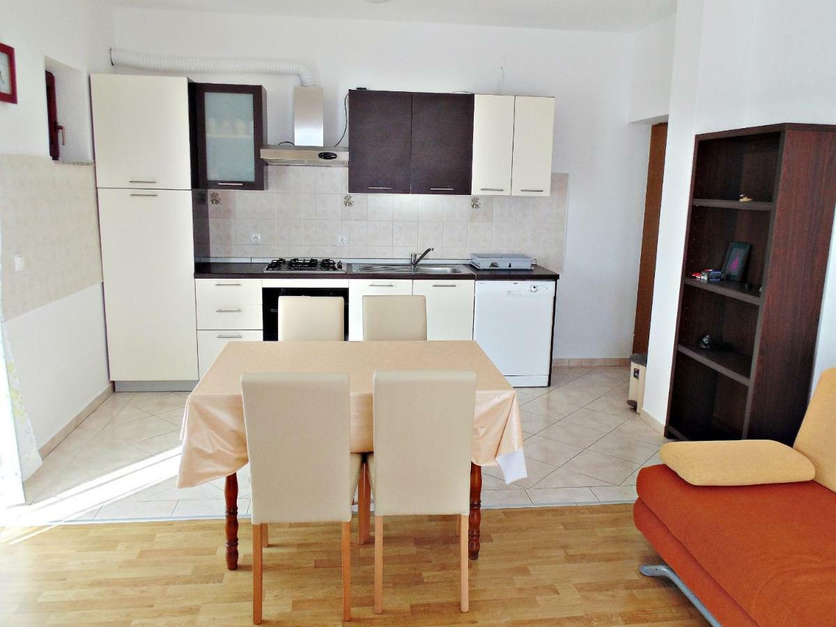 1 Bedroom Apartment 55 M2 Rtina Εξωτερικό φωτογραφία